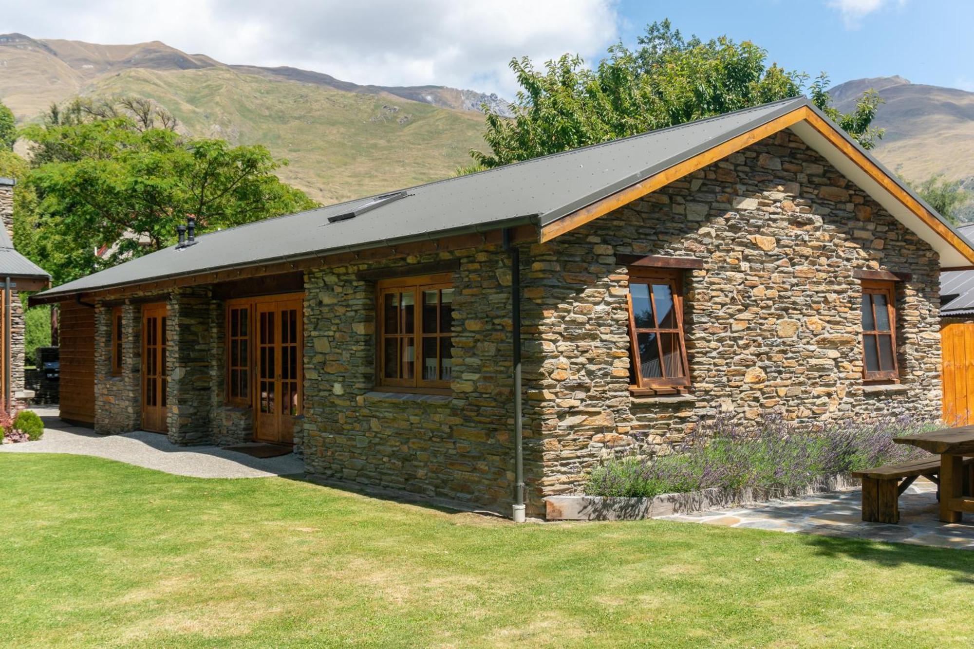 Wanaka Homestead Lodge & Cottages Luaran gambar